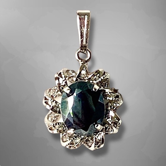 925 sterling silver pendant oval